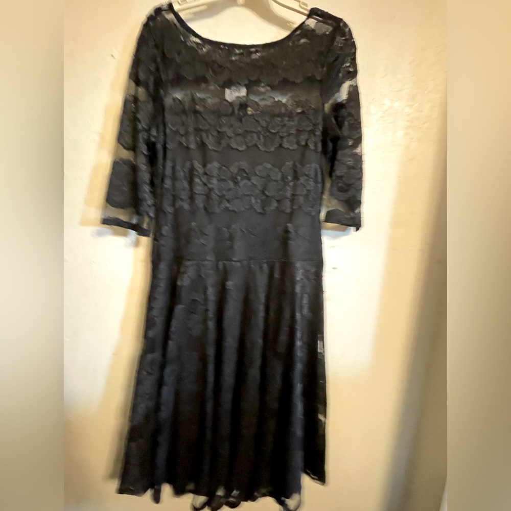 Elegant Black Lace Dress